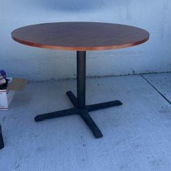 48 Inch Round Dining table 