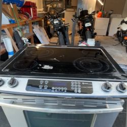 Whirlpool Electric Stove 