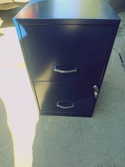 Filling metal cabinet