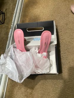 Womens shoes