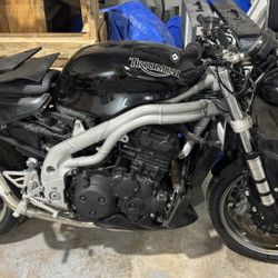 Triumph Speed Triple 955i