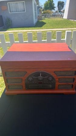 Record player/bluetooth/ tape