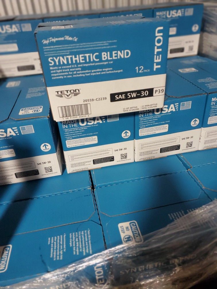 Special Price Motor Oil Case 12QT High Quality Available 