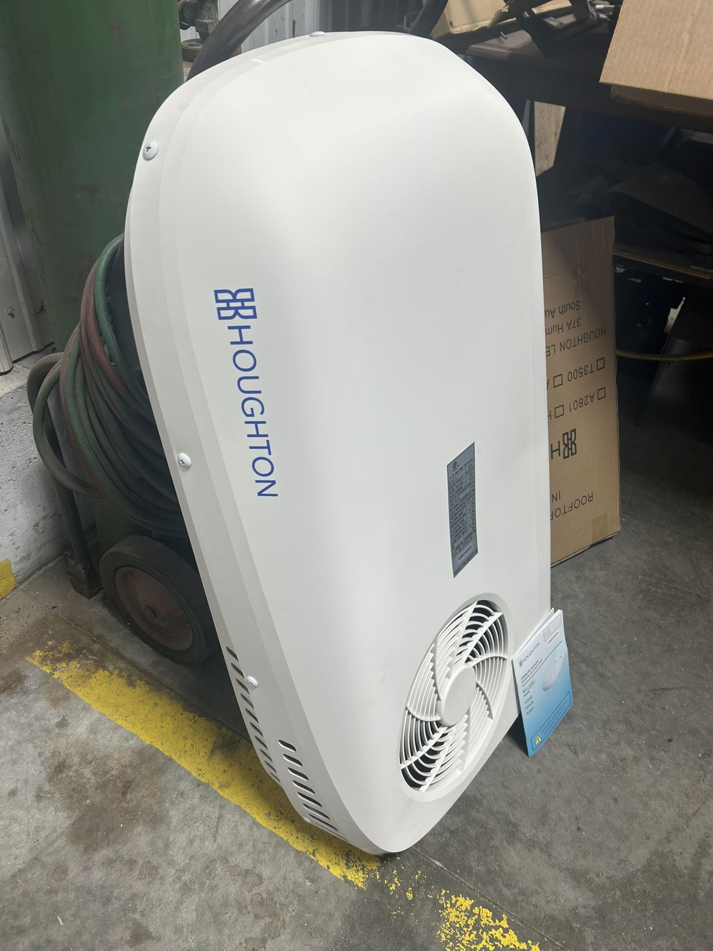 Houghton RV Air Conditioner