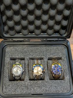Invicta Pro Diver Automatic 3-Watch Bundle - Brand New with a like-new 3-Slot Impact Case