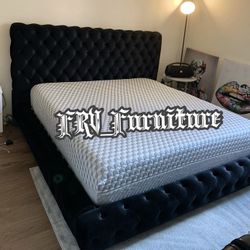 New King Bed Frame With Mattress 