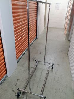 Clothes rack