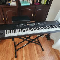 Korg Triton Extreme Model TR88