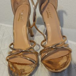 Woman's Heels Size 8 1/2