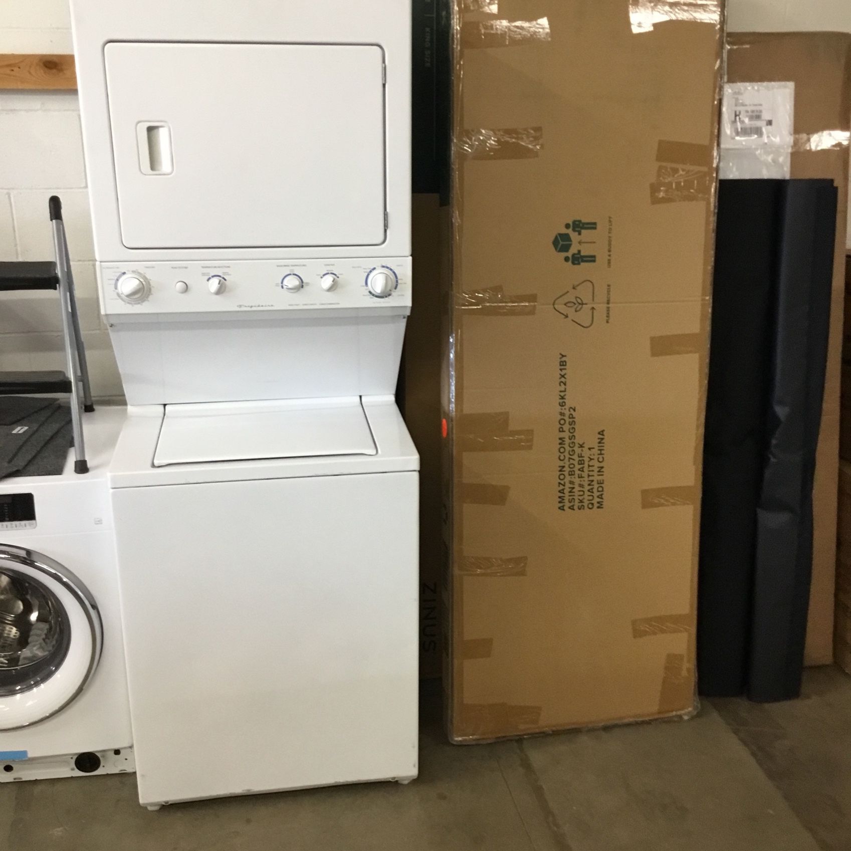 Frigidaire Stacked Washer And Dryer Unit for Sale in Indianapolis, IN -  OfferUp
