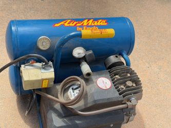 Emglo Air Compressor 1.5 HP, 110 V