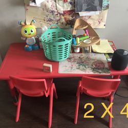 Kids Adjustable Height Table And Chairs