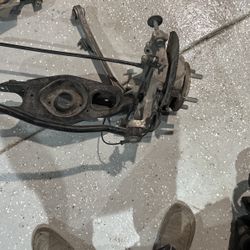 Dodge Challenger SXT RT Rear Suspension