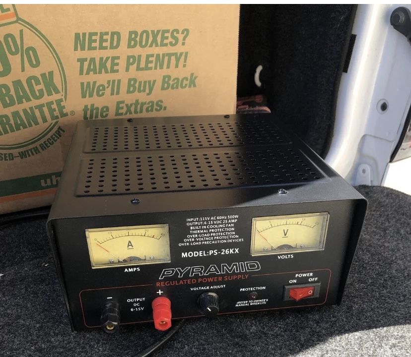 Pyramid PS-26KX Regulated Power Supply Variable Voltage 25 amp Rated 6-20VDC