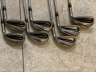 Right -handed NIKE SLINGSHOT IRON SET
