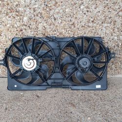 1999-00 Chevy Venture Fan (Body Parts)