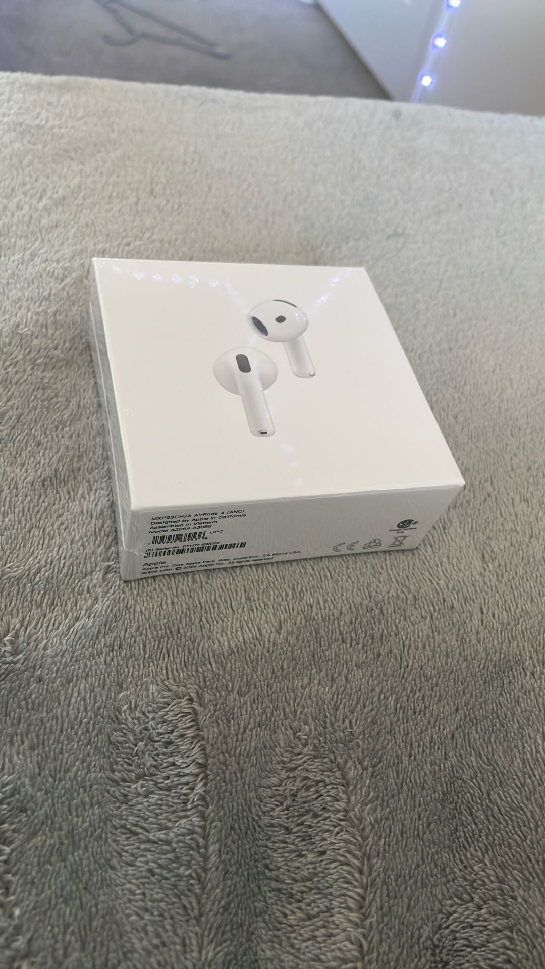 AirPod 4s