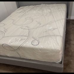 Queen Size Memory Foam Mattress