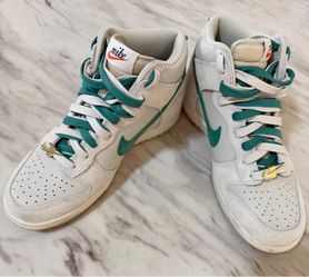 Nike Dunks - Youth size 6 / women’s 7.5
