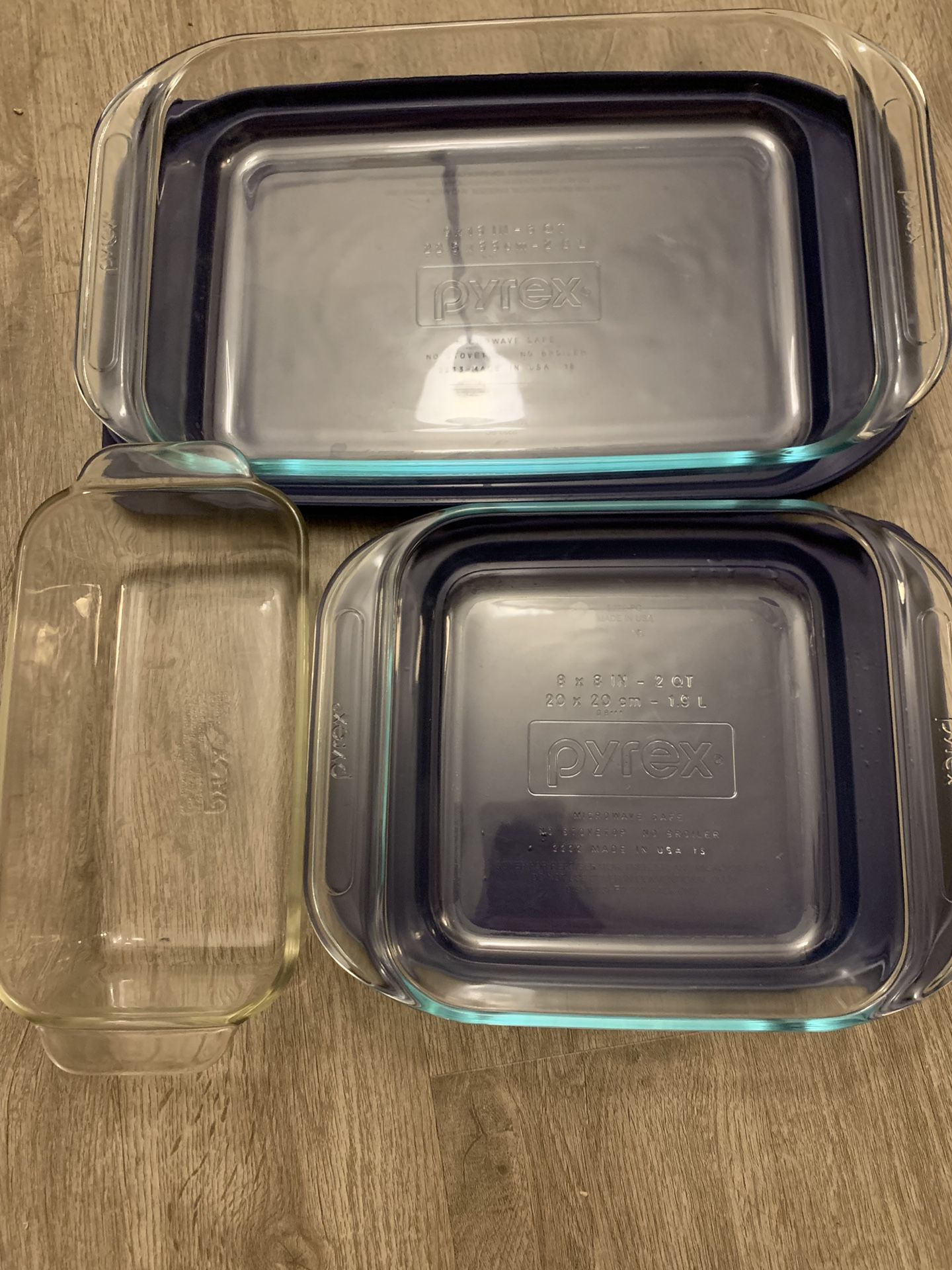 Pyrex Easy Glass Bakeware