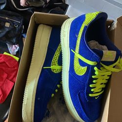 AF1