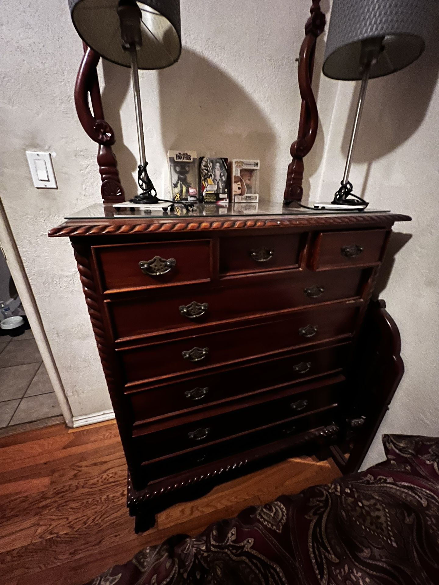 Antique dresser With Mirror 