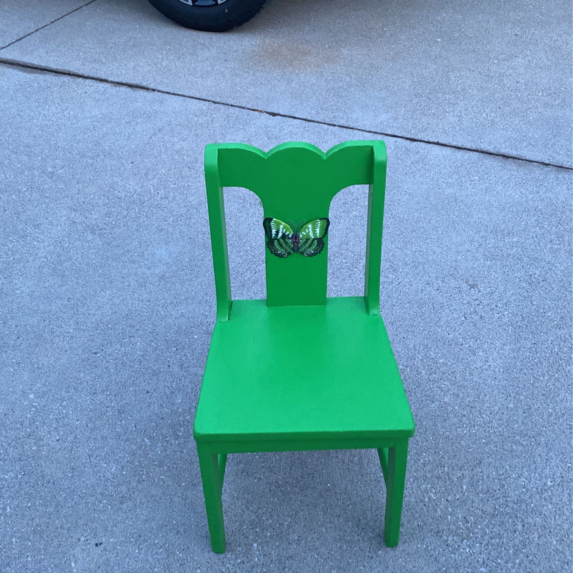 Small Chair used as flower stain OBO