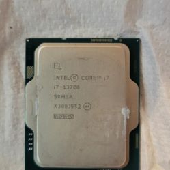Intel Core i7-13700 13th Gen  CPU 