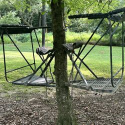 LOC-N Deer Stands with Gun Rest