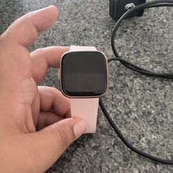 Fitbit Versa 2