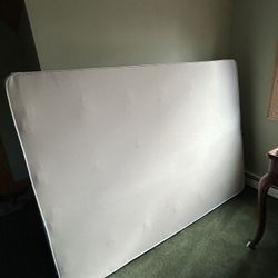 SEALY FULL BOXSPRING- LIKE NEW