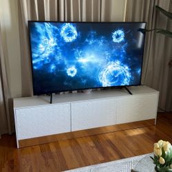 Samsung TV and Media Console