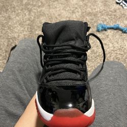 JORDAN 11 