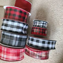 Christmas ribbon lot - 9 rolls