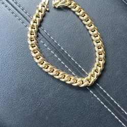 14k Gold Bracelet 