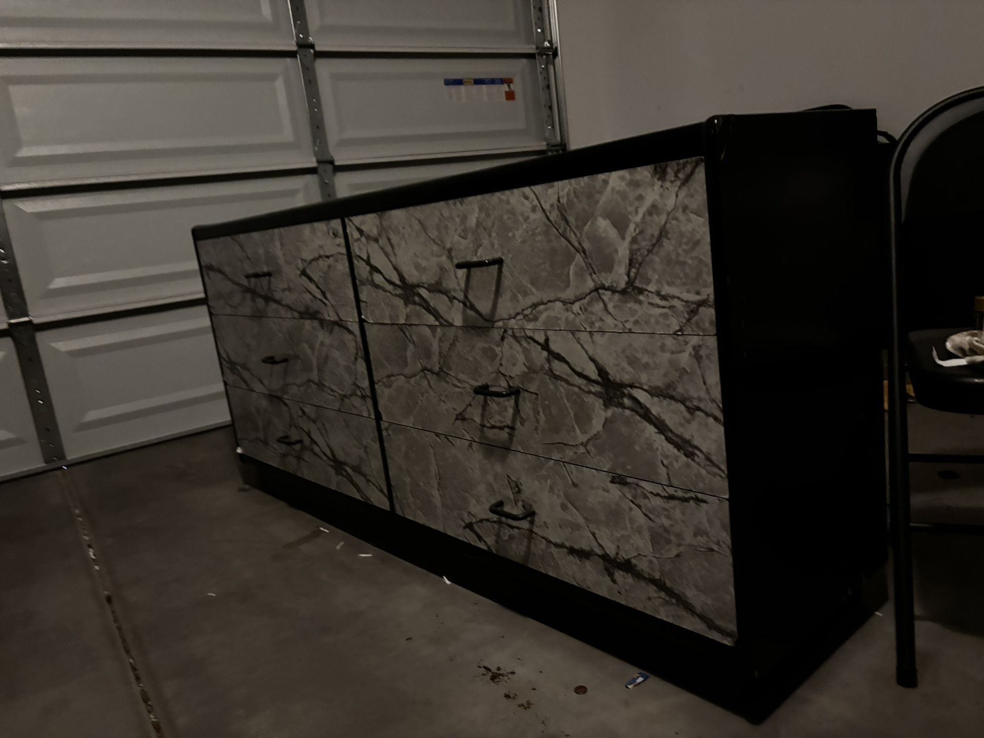 Dresser 6 Drawers