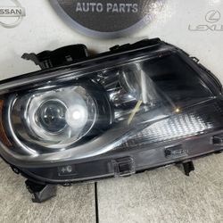 2015-2022 Chevrolet Colorado Right RH Headlight Halogen Projector 84707376 OEM