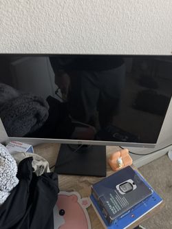 HP 24 In Monitor With hDMi And Outlet