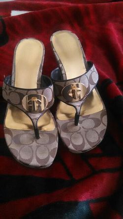 Coach sandle wedge sz9