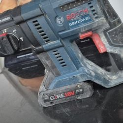 Bosch Rotary Hammer With 4.0 Battery