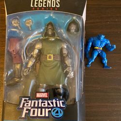 Dr. Doom Marvel Legend