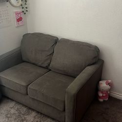 loveseat 