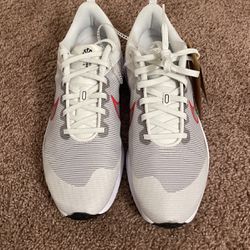 Nike Running Shoes Men’s size 9.5