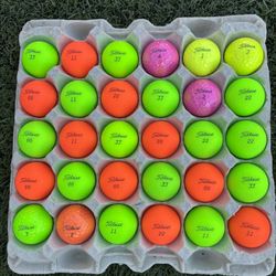 30 Golf ⛳️ Balls Titleist Colored 