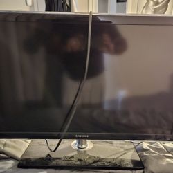 40" Samsung Smart TV 