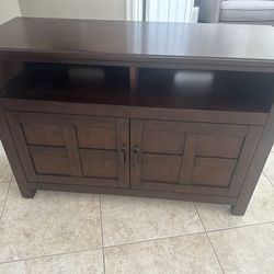 Entertainment Center/TV Cabinet