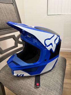 Fox Youth V1 Helmet