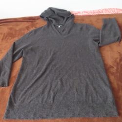 womens hooded 100% cashmere sweater grey/black L (flaw)