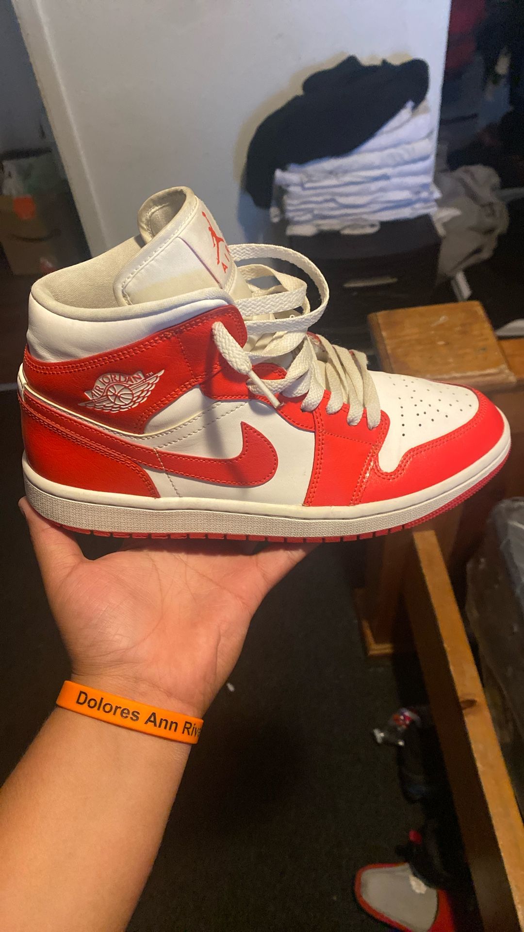 Jordan 1 Mid Habanero Red Size 10 Men’s