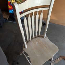 6 white diner chairs